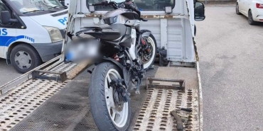 Dur ihtarına uymayan motosikletliye ve sahibine 285 bin lira ceza