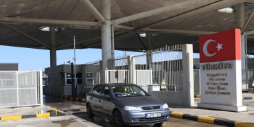 Edirne sınır kapılarından 2025'te yaklaşık 14 milyon yolcu geçiş yaptı