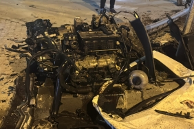 Erzurum'da 4 araç zincirleme kazaya karıştı