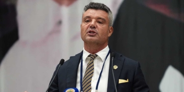 Fenerbahçe Başkanı Sadettin Saran'dan maç sonu flaş tepki: Sezon sonu hakem kalmayacak!