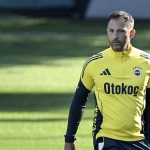 Fenerbahçe'de kritik yönetim kurulu toplantısı başladı!