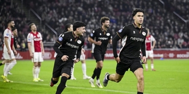 Fenerbahçe'den çifte transfer operasyonu! 2 yıldız tribünden izlendi