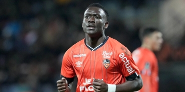 Galatasaray'a Kamerunlu orta saha: Arthur Avom!