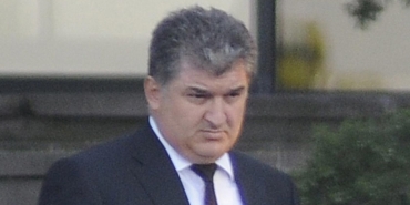 Gri listede aranan FETÖ firarisi eski başsavcıvekili tutuklandı