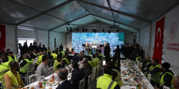 HalkalıKapıkule hızlı tren hattı ile seyehat süresinin 1,5 saate düşürülmesi planlanıyor