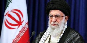 Hamaney'in kızı, damadı, torunu ve gelini hayatını kaybetti