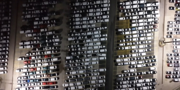 Haydarpaşa Limanı sıfır araçlarla doldu