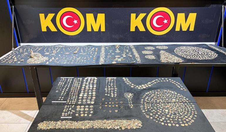 Hobi bahçesinden milyonluk tarihi eserler ele geçirildi