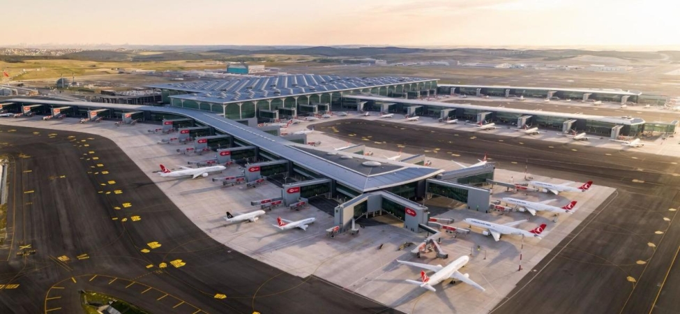 İGA: Yolcularımızın uçuş durumuyla ilgili güncel bilgiyi teyit etmeli