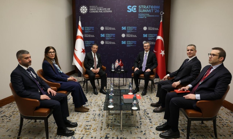 İletişim Başkanı Duran, STRATCOM Zirvesi 2026 kapsamında görüşmeler gerçekleştirdi