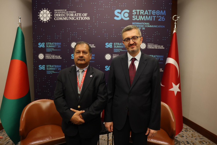 İletişim Başkanı Duran, STRATCOM Zirvesi kapsamında görüşmeler gerçekleştirdi