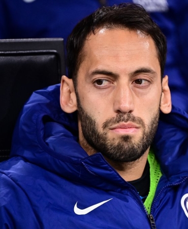 Inter'den Hakan Çalhanoğlu kararı! Transfer bedeli belirlendi