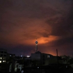 İran medyası: Tahran'da patlama sesleri duyuldu