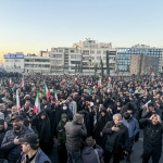 İran'da Hamaney'in ölümünün ardından gösteriler düzenlendi