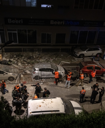 İran'ın misillemesinin ardından İsrail'de sirenler çaldı