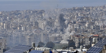 İşgalci İsrail, Beyrut'un Dahiye bölgesini bombalamayı sürdürüyor