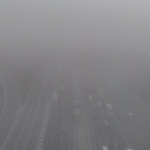 İstanbul'da boğaz ve tarihi yapılar sis altında kaldı