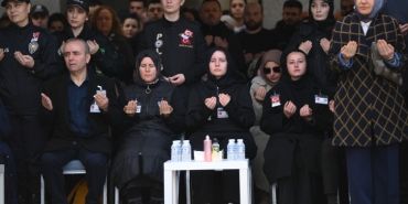 İstanbul'da kazada şehit olan polisimiz son yolculuğuna uğurlandı