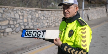 İşte APP ve standart plaka arasındaki farklar: Değiştirmek için son gün 1 Nisan