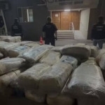 İzmir'de 1 ton 346 kilogram uyuşturucu ele geçirildi