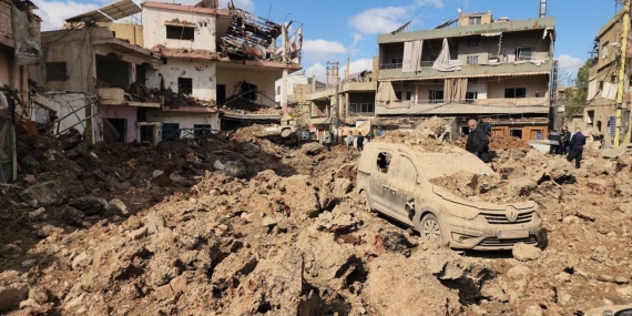 Katil İsrailin Lübnan'a saldırılarında 14 kişi hayatını kaybetti