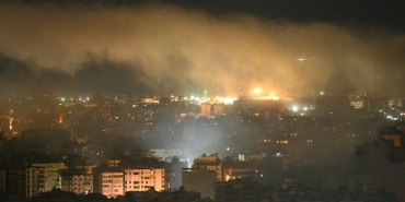 Lübnan'ın başkenti Beyrut'ta patlama sesleri duyuldu