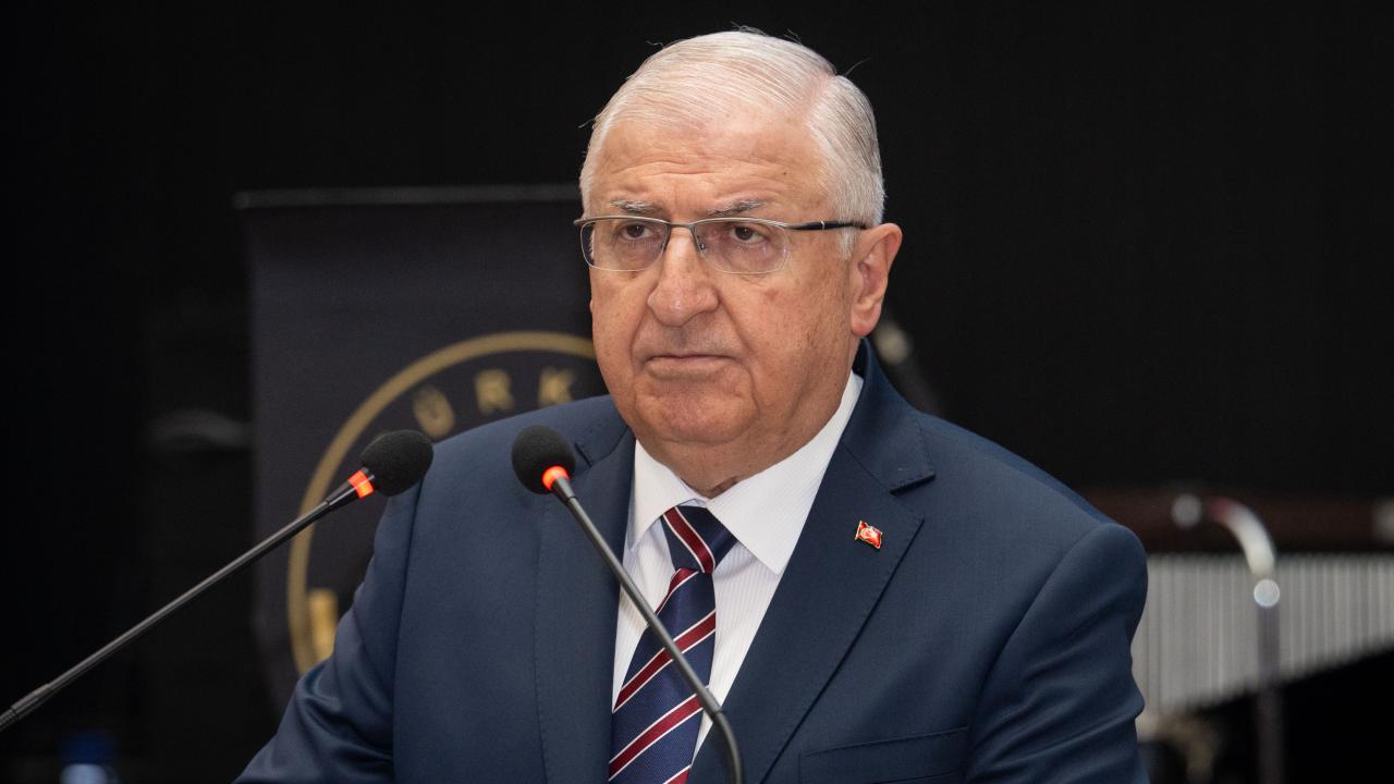 Mili Savunma Bakanı Güler, Birleşik Krallık Savunma Bakanı Healey ile görüştü