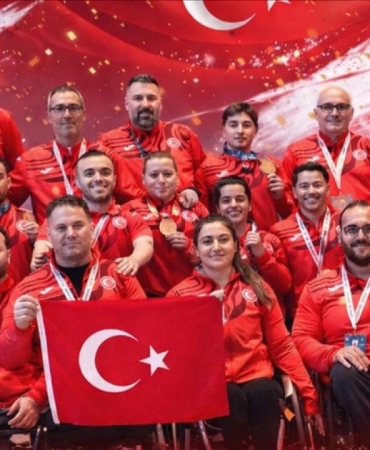 Milli para halterciler'den 20 madalya