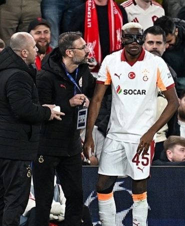 Osimhen'in sakatlığı hakkında önemli açıklama! İyileşme süresi...