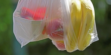 Plastik poşet uygulaması 2,8 milyon ton atığın oluşumunu engelledi