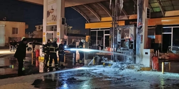 Siirt'te akaryakıt istasyonunda çıkan yangın korkuttu