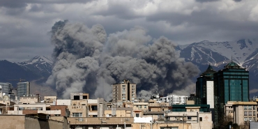 Tahran'da çok sayıda şiddetli patlamalar