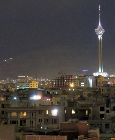 Tahran'da patlama sesleri