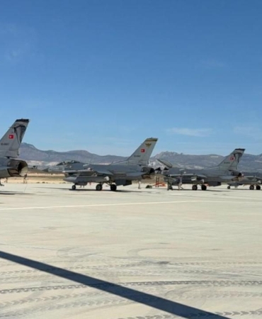 Türkiyenin F16 hamlesi Yunan basınında