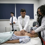 Uludağ Üniversitesi'nde hekim adayları simülasyon destekli eğitimle yetişiyor