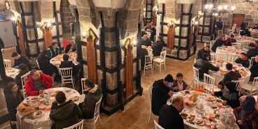 Vakıflar Genel Müdürlüğü günde 120 bini aşkın kişiye iftar veriyor