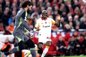 Victor Osimhen'den flaş sözler! Sahalara ne zaman döneceğini açıkladı