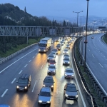 Yollarda bayram tatilinden dönüş yoğunluğu başladı