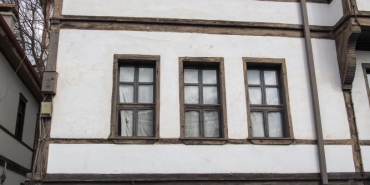 150 yıllık konakta açılan kütüphane öğrencileri ağırlıyor