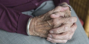 90 yaşını aşan "çınarların" sayısı 16 yıl sonra ilk kez azaldı