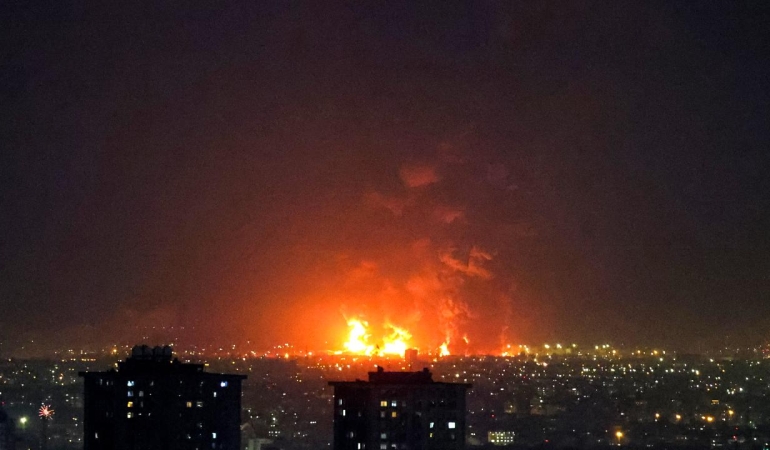 ABDİsrail'in Tahran'a saldırılarında 13 kişi hayatını kaybetti