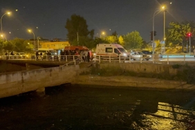 Adana'da sulama kanalına düşen genç kayboldu