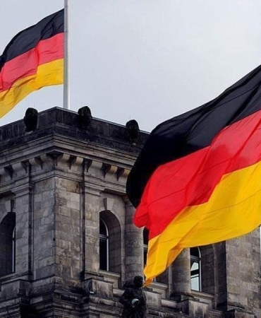 Alman Die Zeit gazetesi: Türkiye farklı aktörlerle eş zamanlı temas kurabilen esnek diplomasi anlayışına sahip