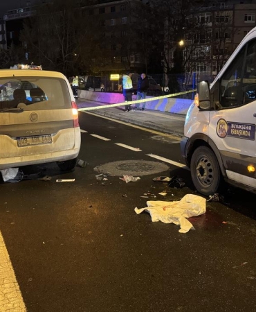 Ankara'da hafif ticari araçla motosiklet çarpıştı: 1 yaralı