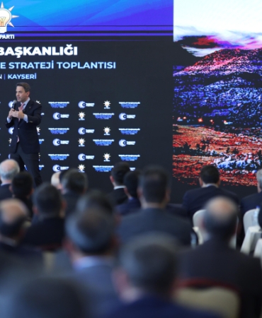 Bakan Bayraktar: Dünyanın en büyük derin deniz filosuna sahip 4