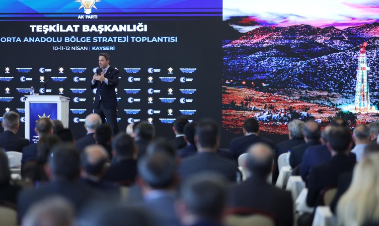 Bakan Bayraktar: Dünyanın en büyük derin deniz filosuna sahip 4