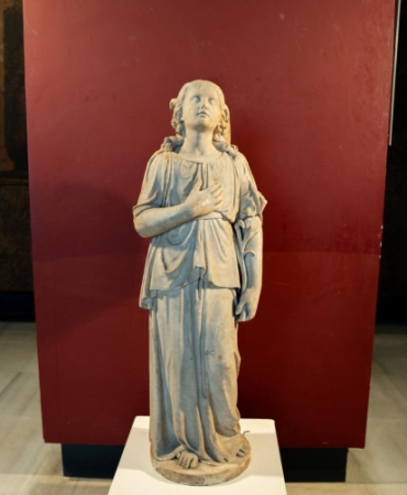 Bakan Ersoy, Melek heykelini Fener Rum Patrikhanesine teslim etti