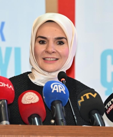 Bakan Göktaş: Çocuklara yönelik sosyal medya düzenlemesinin çerçevesini oluşturduk