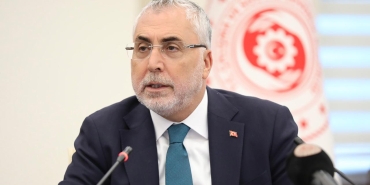 Bakan Işıkhan: 3 yılda 800 bin gencimize staj yaptırmayı hedefliyoruz