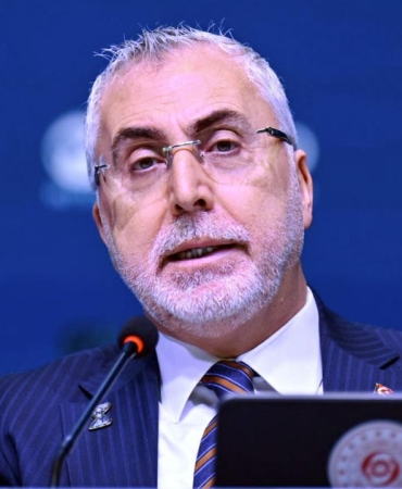 Bakan Işıkhan: Küresel değişimleri bir risk değil fırsat olarak değerlendiriyoruz